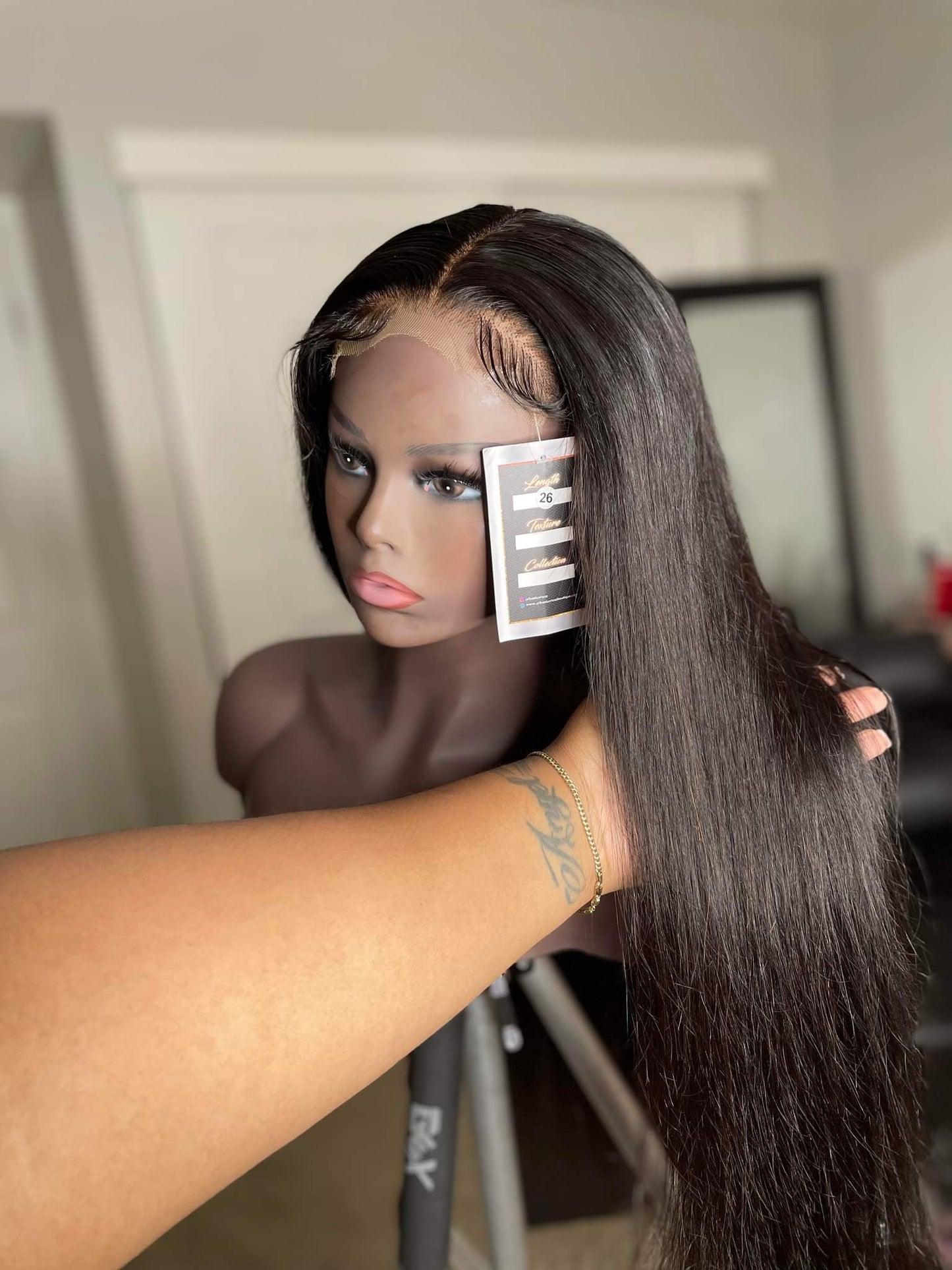 Straight HD Closure Lace Wig (Glueless Wig)